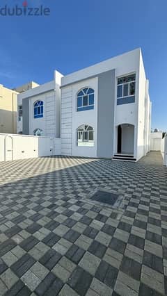 New Beautiful Villa 4BHK +1 at Al Kuwair Near Ramez Hypermarket 0