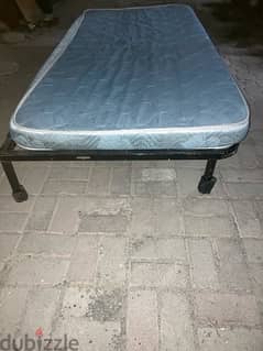 singke bed for sale 10 delivery available