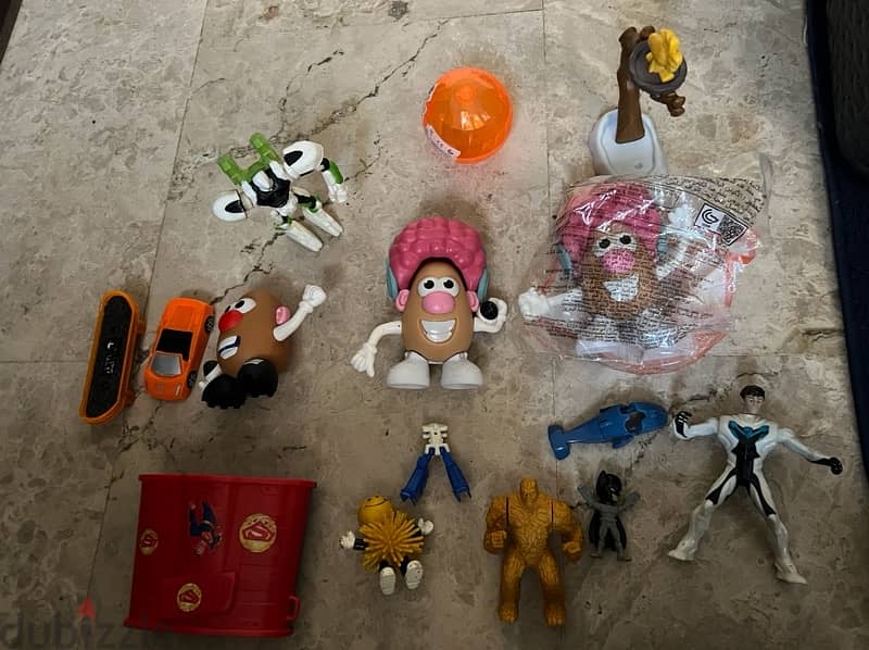 Used toys each picture 500 baisa 1