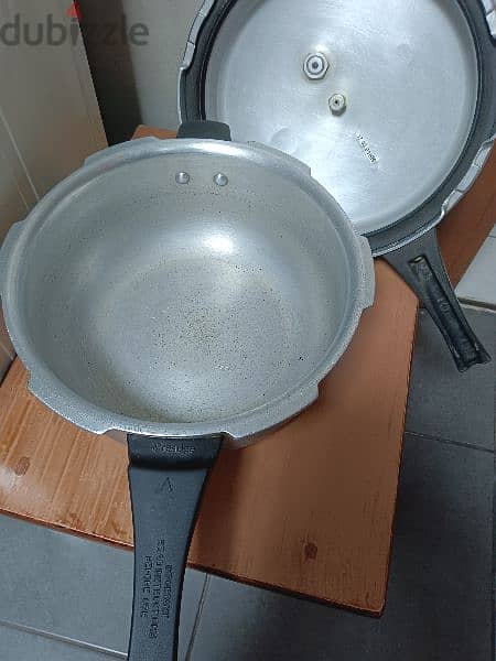 5 ltr ISI marked prestige cooker 2