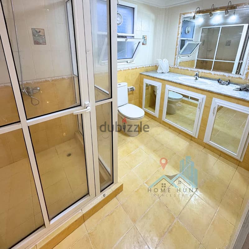 MADINAT SULTAN QABOOS | WELL MAINTAINED 4+1 BR INDEPENDENT VILLA 11