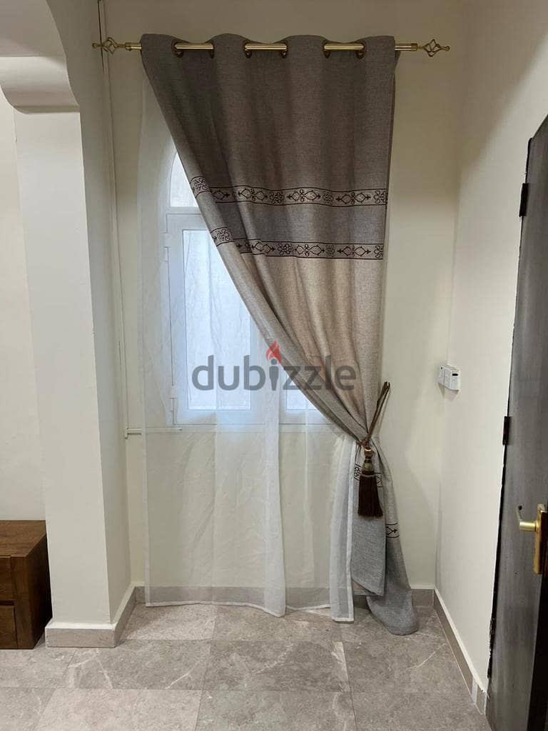 furnished studio for rent in Al Khuwair 33 near the College of Techn 7
