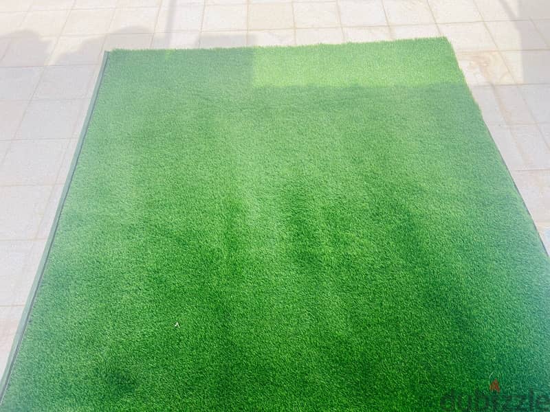 Artificial grass 2m x 2m ( high quality ) 0
