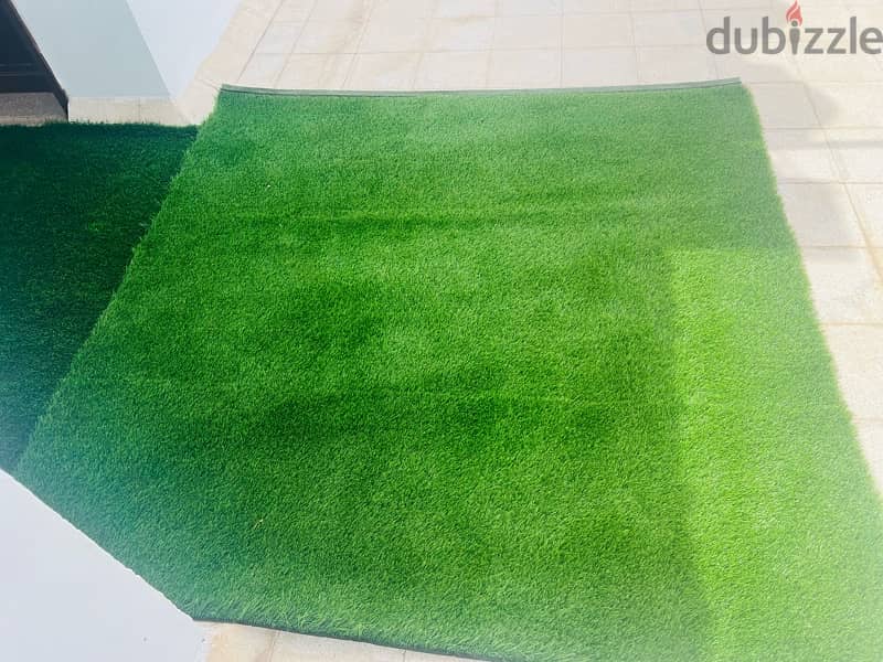Artificial grass 2m x 2m ( high quality ) 1