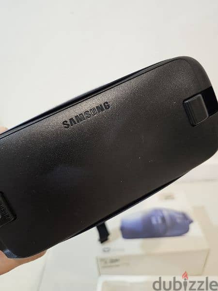 Samsung Gear VR - virtual reality 3