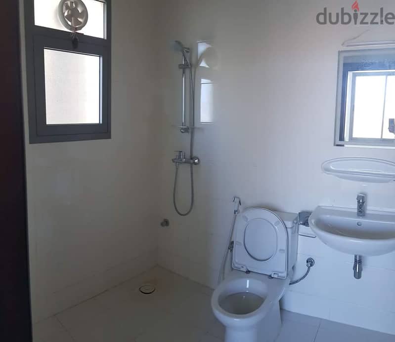 Flat for rent in Bousher Near Al Mha Petrol station-شقق للإيجار ببوشر 8