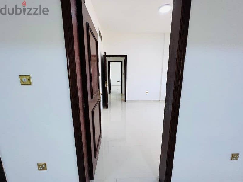 2 + 1 Bedroom Flat For Rent In Alkhuwair Area 5