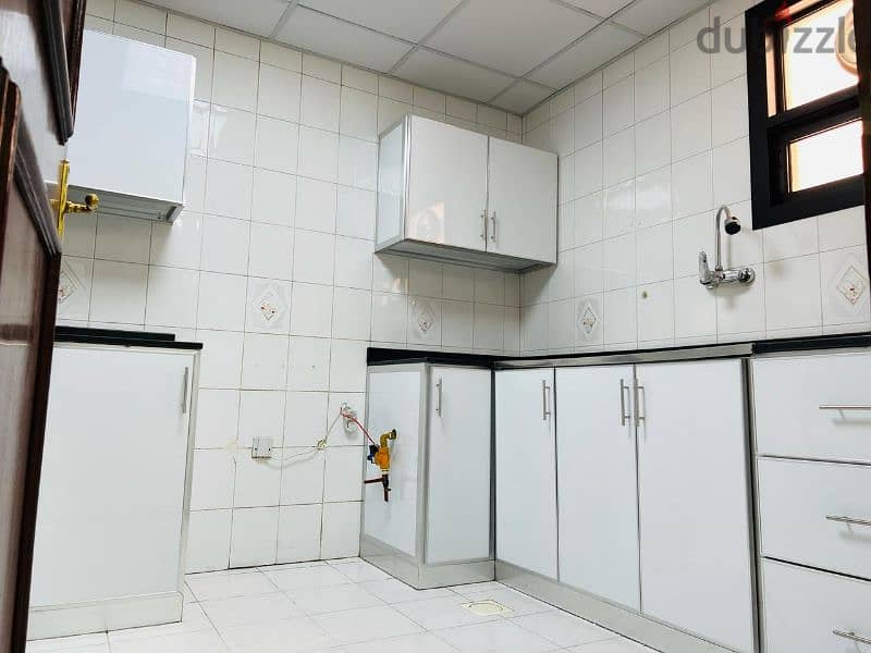2 + 1 Bedroom Flat For Rent In Alkhuwair Area 11