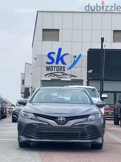 TOYOTA CAMRY LE 2019 it's for sale