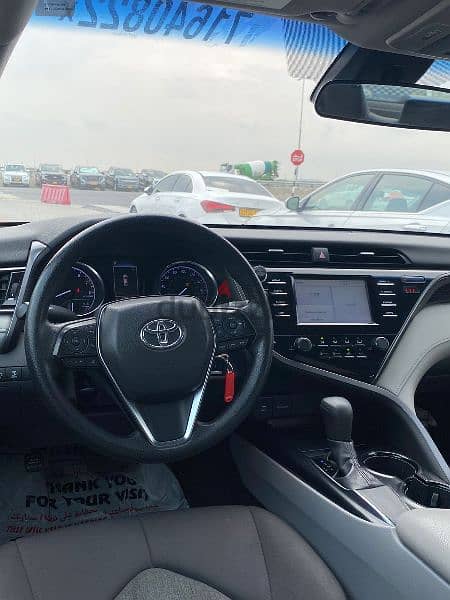 TOYOTA CAMRY LE 2019 it's for sale 3