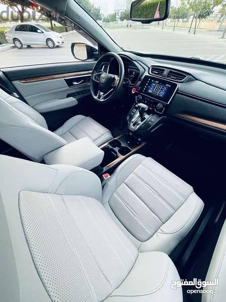 للبيع هوندا CR-V Touring model 2021 الفئة الأولى 7
