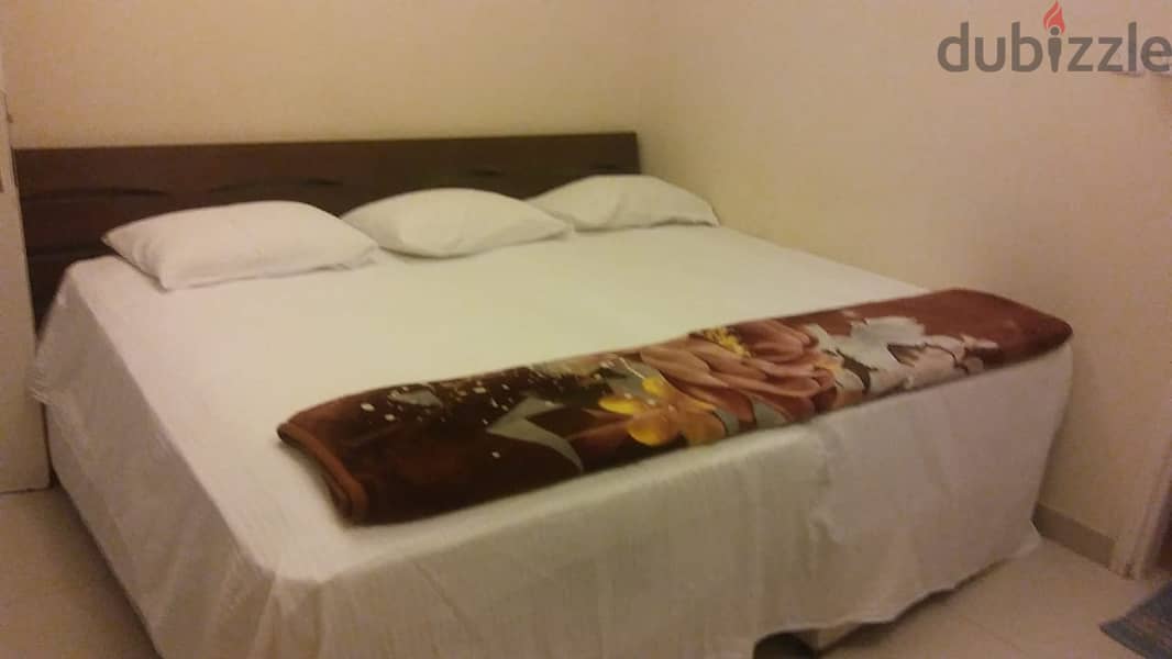 Very clean, hygienic rooms for Daily rent 0