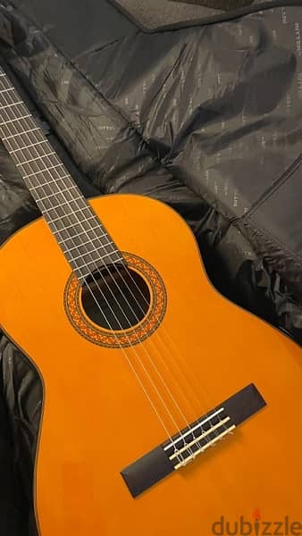 C70 Yamaha Classical Guitar 2