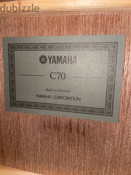 C70 Yamaha Classical Guitar 4