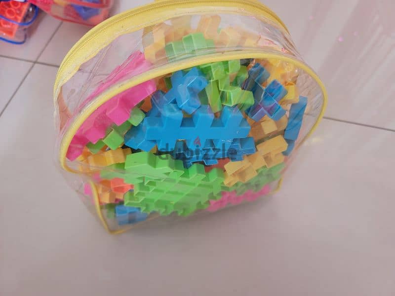 balls more than 50 & blocks for urgent sell 13