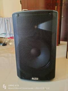 alto professional speaker set with controller and accessories