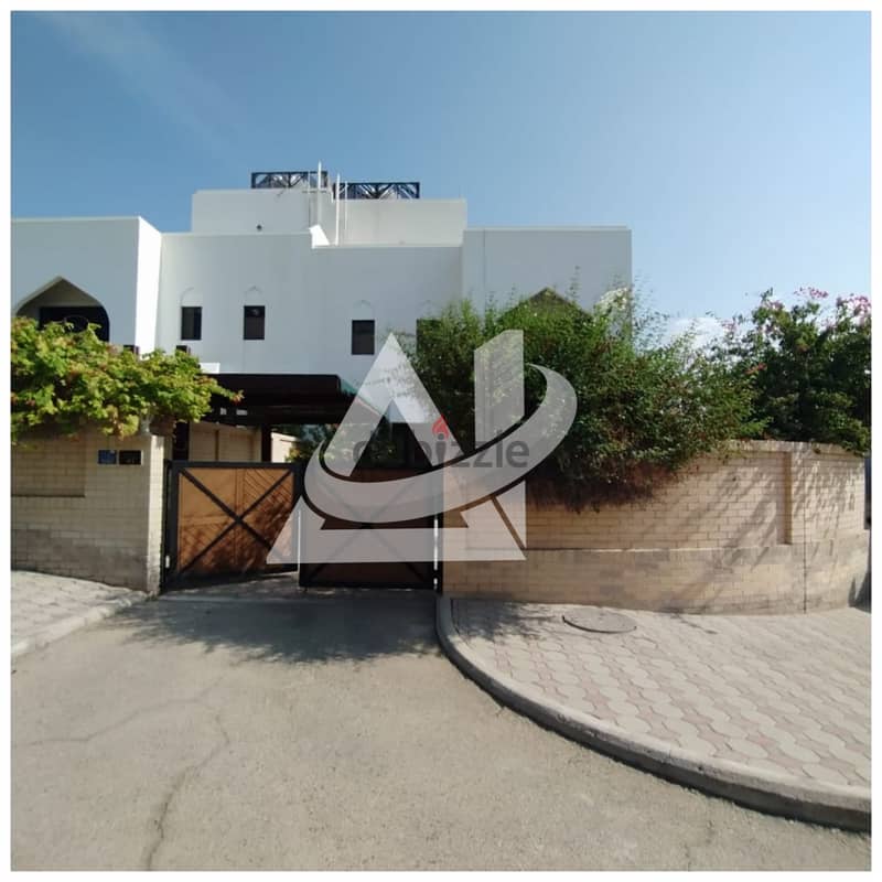 ADV924**  3bhk + Maid's villa for rent in community gated, located in 0