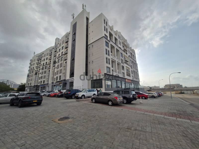3 BR Nice Cozy Apartment in Al Khuwair for Rent 0