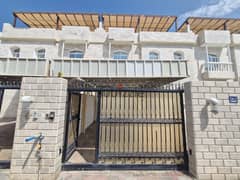 5 + 1 BR Wonderful Spacious Villa – Azaiba