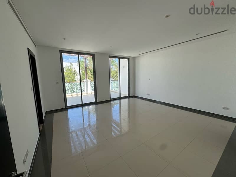 highly recommend 5+1 Bhk at Al mouj with private landscape garden 4