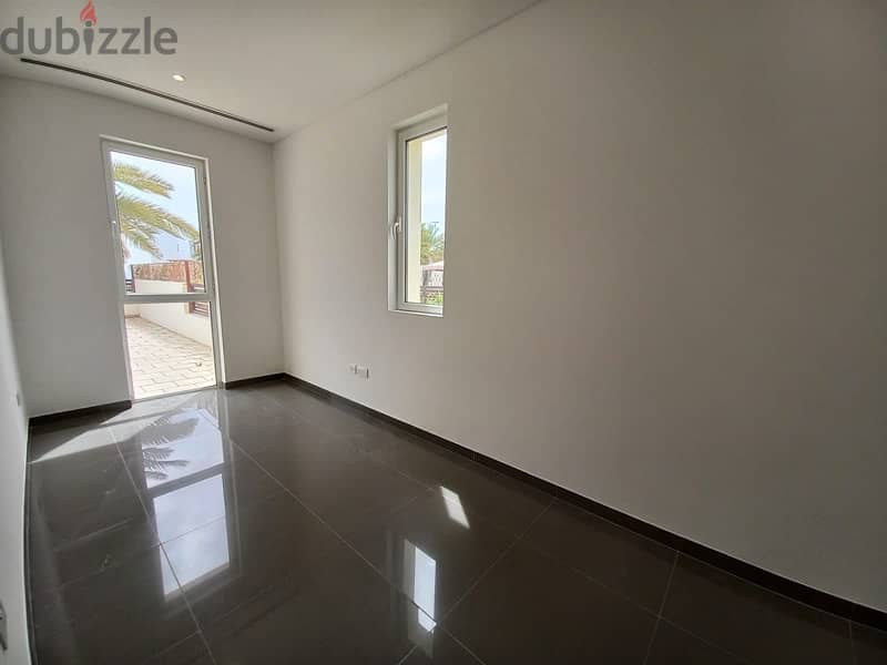 Large 2 plus 1 Ground floor apartment for sale in Al Mouj 6