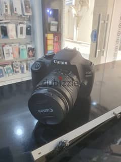 canon 1200d in very good condition with bag and accessories