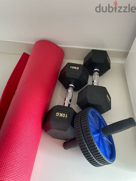 Gym equipments 0