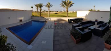 4+1 Bedroom Villa in the heart of a golf estate with private pool