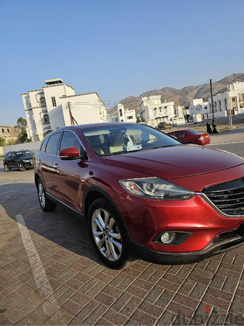 Mazda CX-9 2013 - top of the line low mileage 3