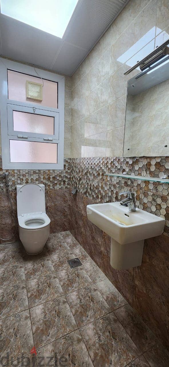 3Ak16-Delightful 3+1BHK villa for rent in MQ near Sultan Qaboos Highwa 7