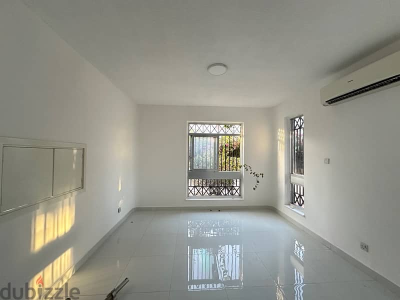 4+1 BHK Villa For Rent at MSQ 2