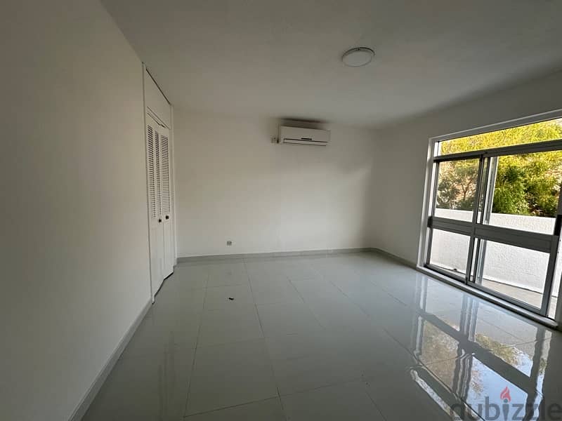 4+1 BHK Villa For Rent at MSQ 13