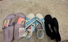 Shoes size 32/33 new all 4 rials