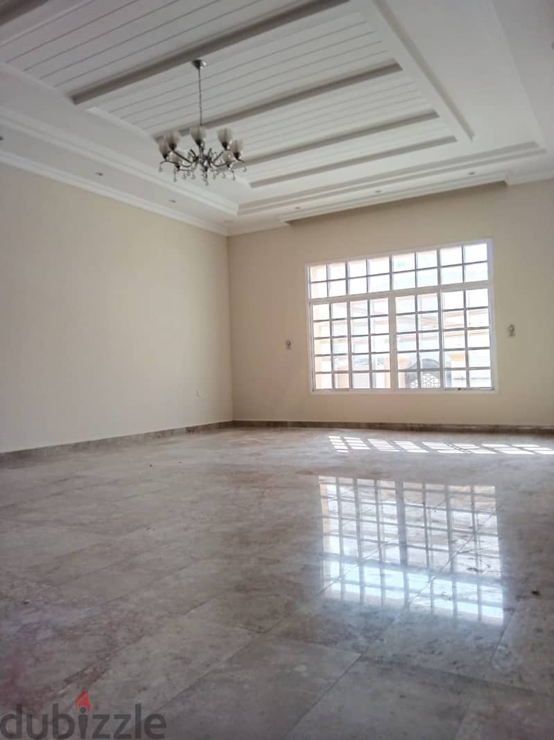 4AK4-Beautiful 5 bedroom villa for rent in Al Ansab Heights. 8