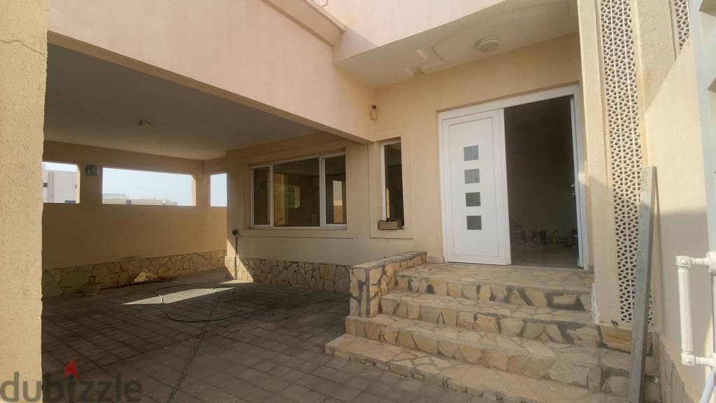 4AK7-spacious 4 BHK villa for rent located in Al Ansab 19