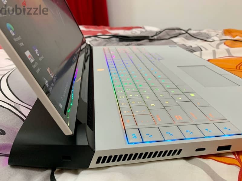 Urgent!!! Alienware Area 51m Powerful Gaming Laptop for sale 2