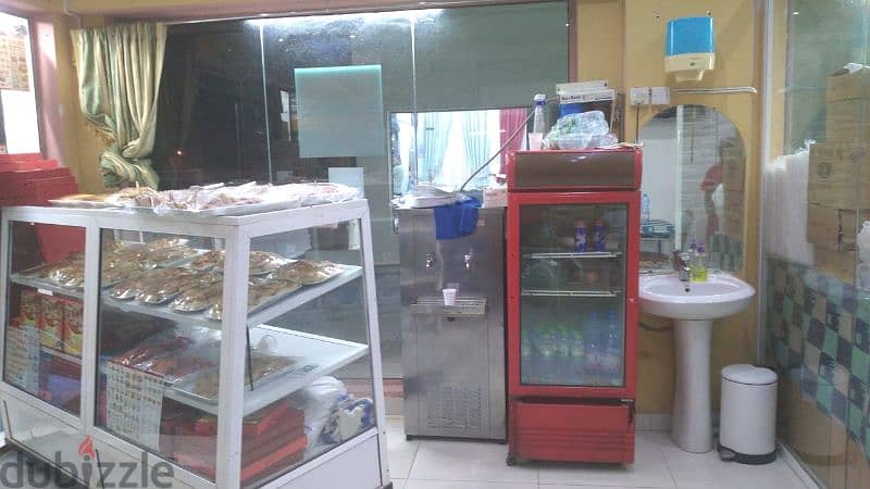 Coffe shop for sell Rent only 115 omr 1