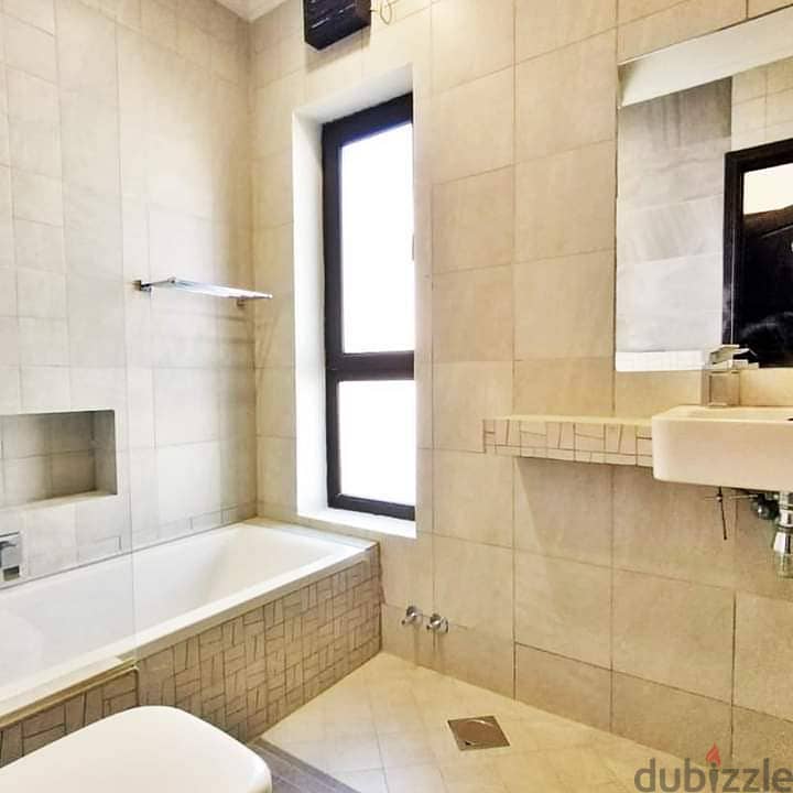 5AK5-LUXURY Villa For Rent With Private Pool In Bousher Height فيلا را 4