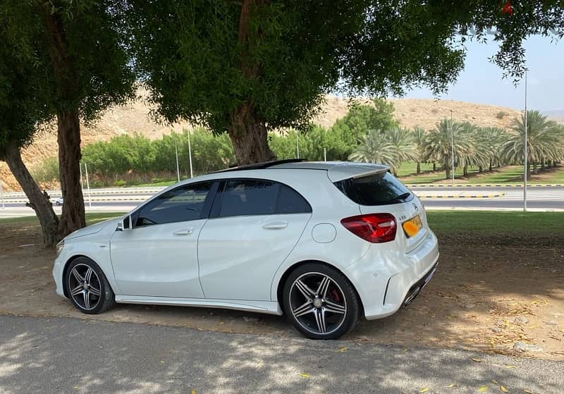 Mercedes-Benz A250 AMG (exceptional condition-as new) 6