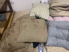 8 cushion pillow all for 9 RO plus two free covers