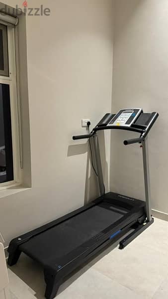 treadmill  جهاز مشي 1