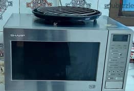 Sharp microwave oven with Grill & browning