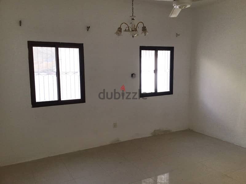 A spacious  3 bhk flat in Qurum near Mina Al fahal 11