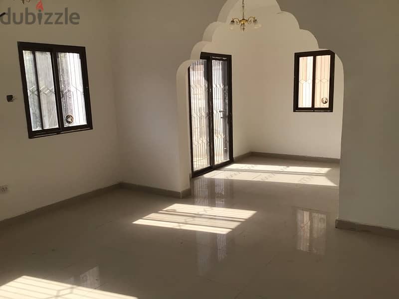 A spacious  3 bhk flat in Qurum near Mina Al fahal 16