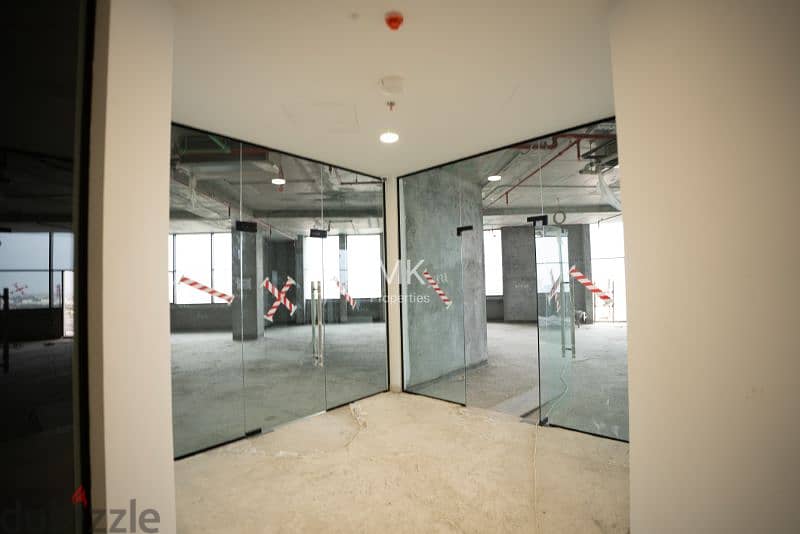Special sale of commercial offices with permanent residence 7