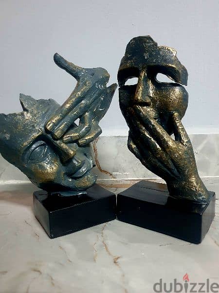 Collection of various artistic metallic sculptures 2