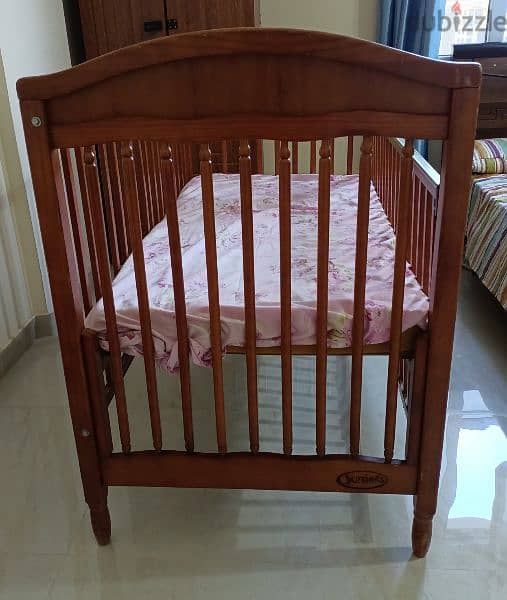 Wooden Baby Crib 0