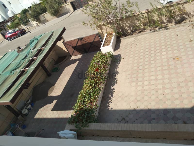 6AK7-Modern style 3 Bhk villa for rent in Qurom Ras Al-Hamra close to 17