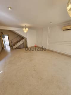6AK6-3BHK Fanciful townhouse for rent located in Qurom 0