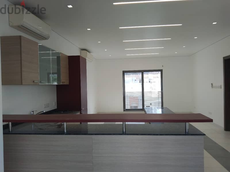 6AK9-Modern style 5 bhk villla for rent in Qurom PDO. 10